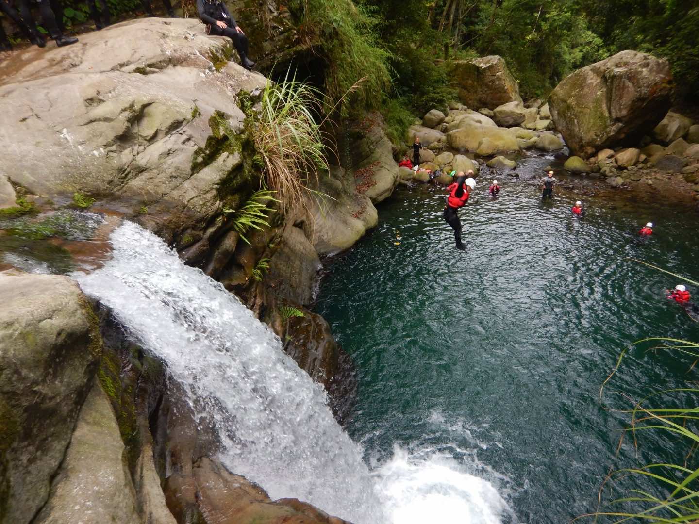 苗栗南庄風美溪溯溪-【苦花潭仙境】