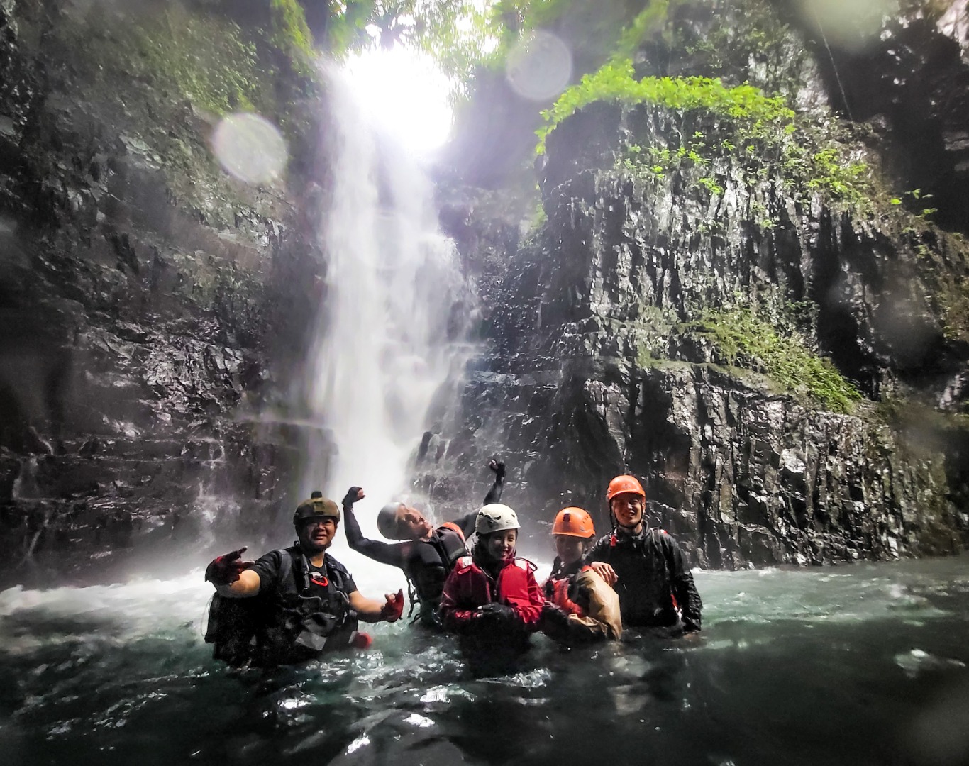 宜蘭礁溪石磐瀑布群