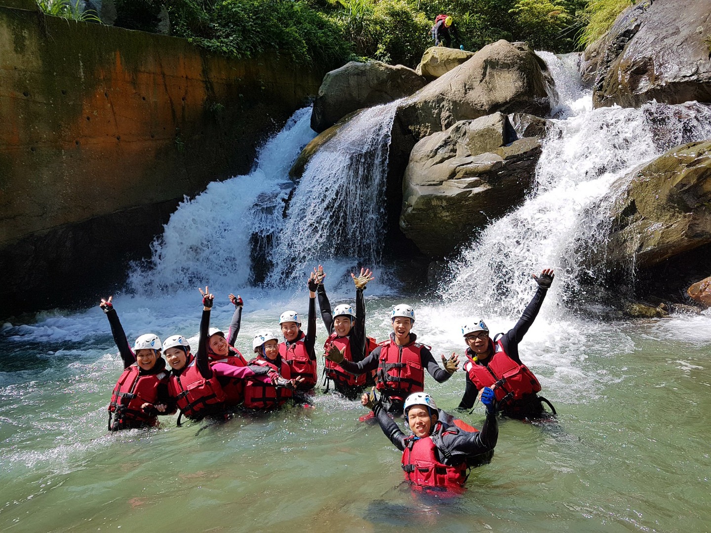 苗栗泰安打比厝溪溯溪-【親子+新手入門推薦】