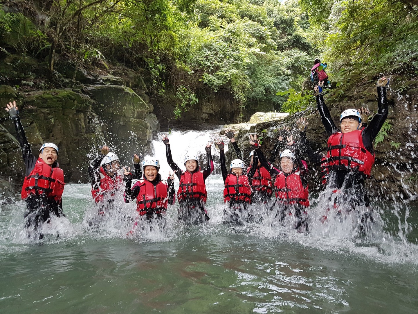苗栗泰安打比厝溪溯溪-【親子+新手入門推薦】