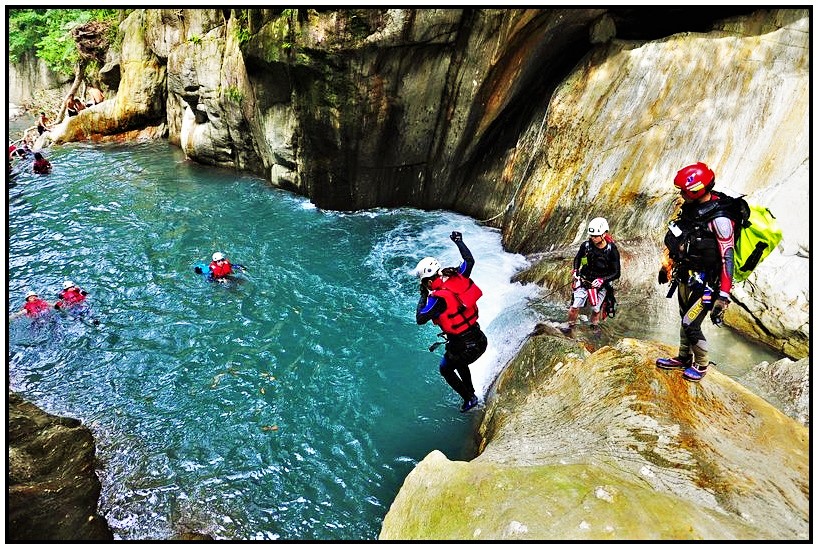宜蘭南澳鹿皮溪溯溪-【金岳瀑布+大滑瀑】