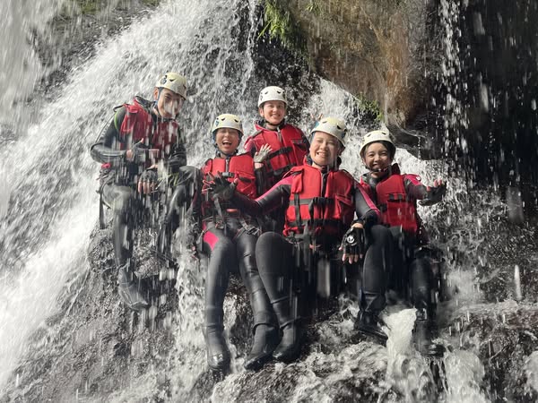 台北石門老梅溪溯溪-新手入門推薦