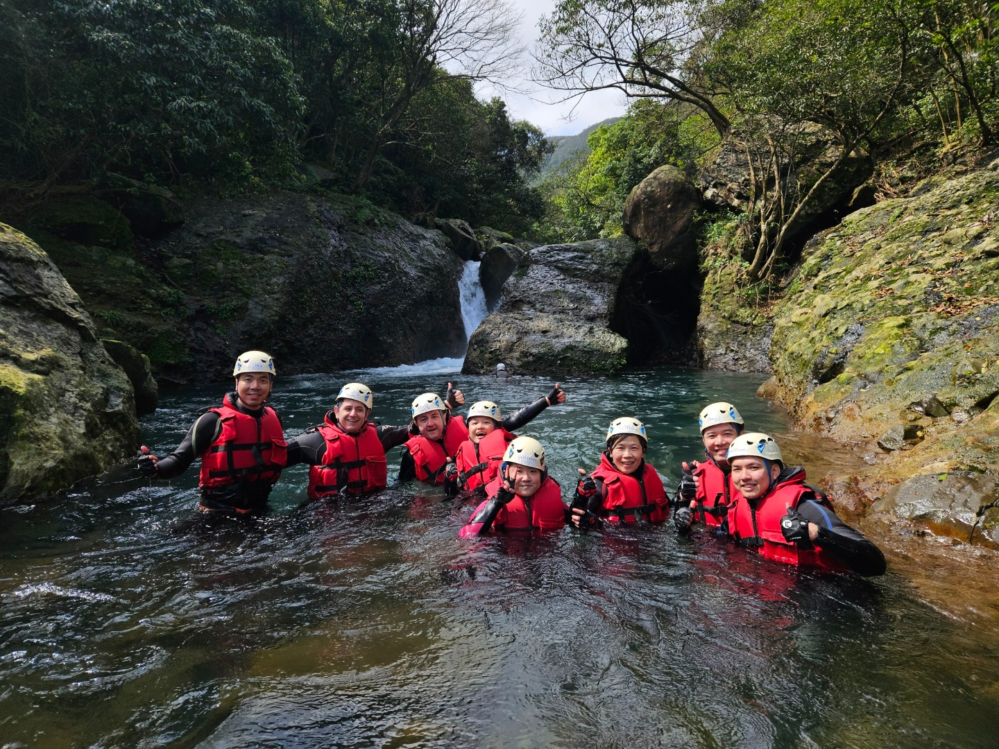 台北石門老梅溪溯溪-新手入門推薦