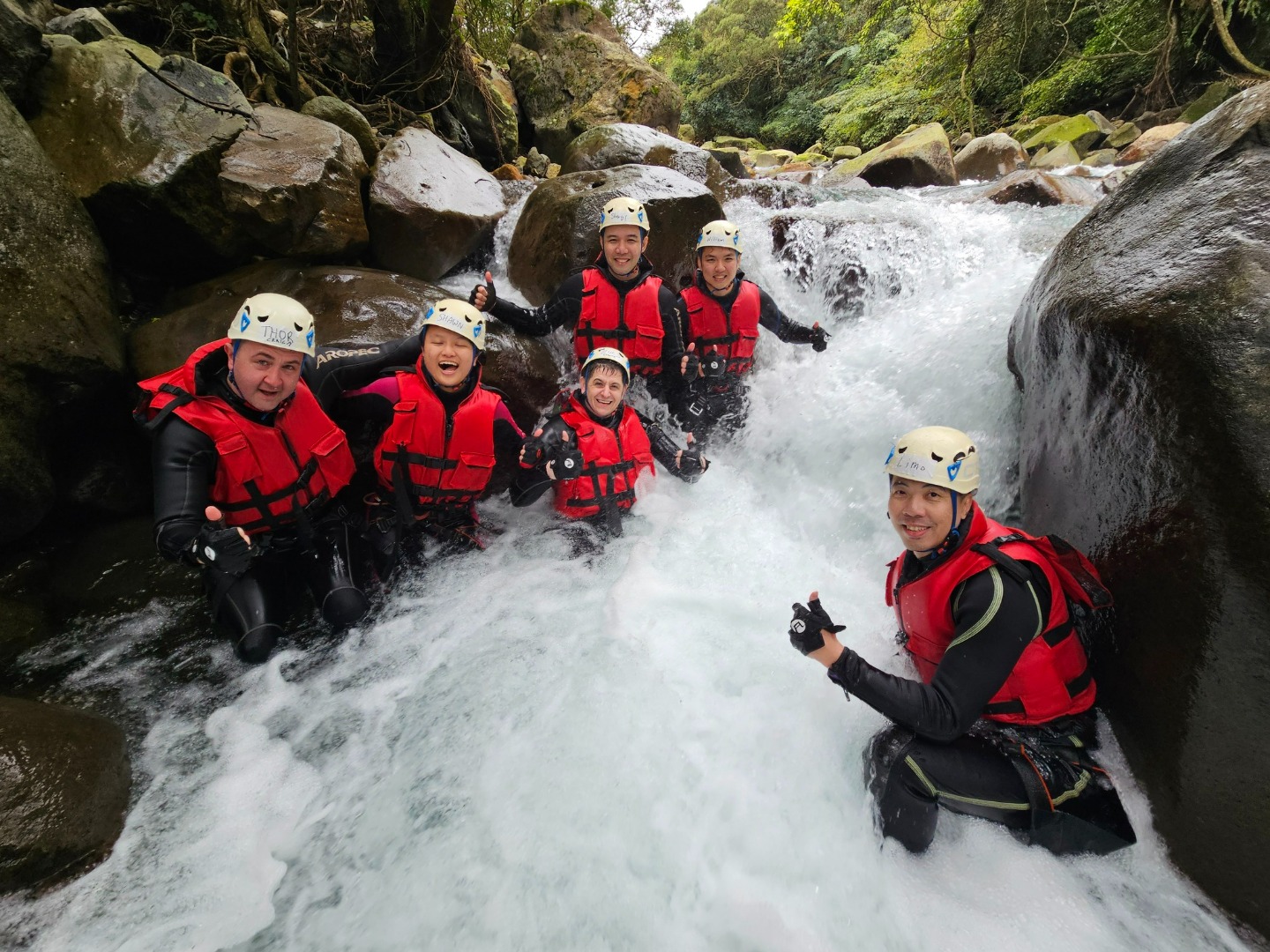 台北石門老梅溪溯溪-新手入門推薦