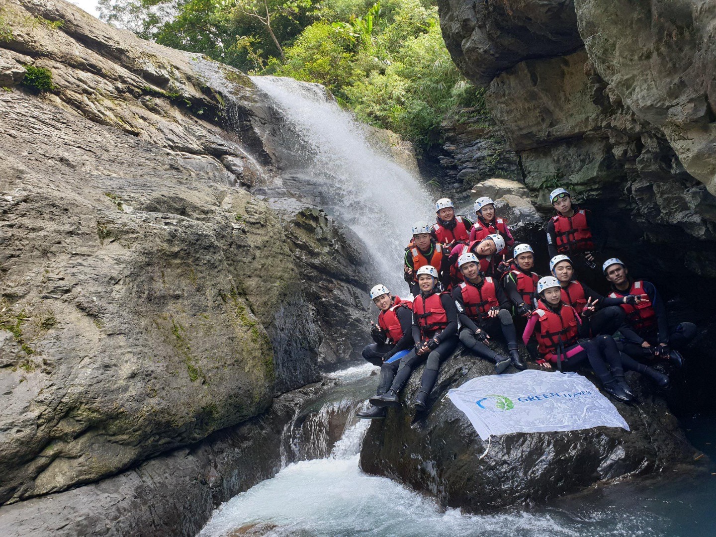台北中坑溪溯溪體驗-【超級滑瀑】