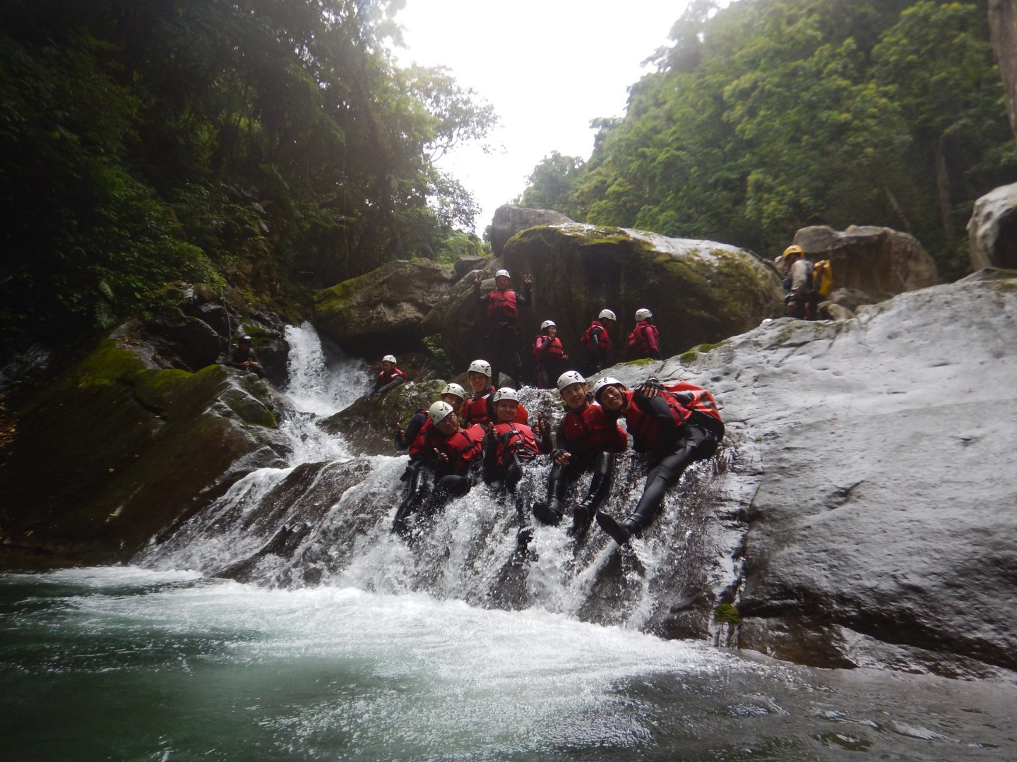 苗栗南庄風美溪溯溪-【苦花潭仙境】