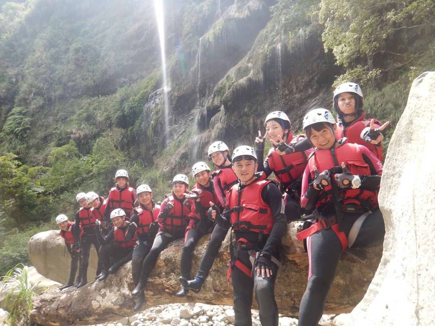 苗栗南庄風美溪溯溪-【苦花潭仙境】