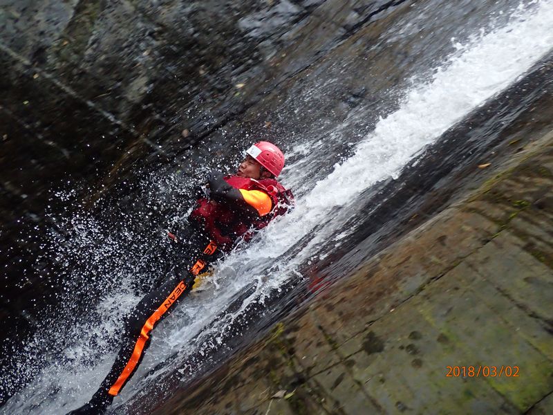 高雄茂林鄉至情谷溯溪