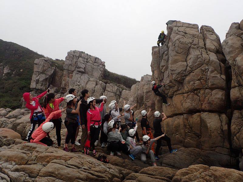東北角龍洞攀岩體驗