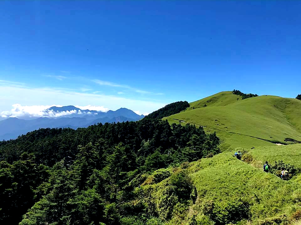 翻越中央山脈的雲瀑-奇萊南華
