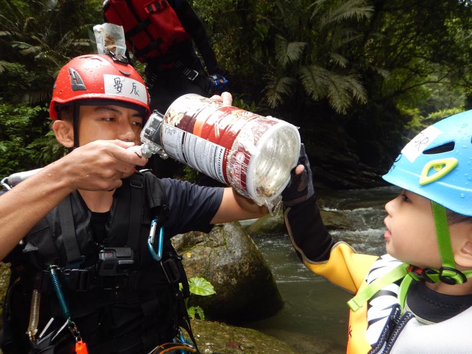 新竹尖石梅花溪親子溯溪體驗(含盥洗)-【山神的邀請】