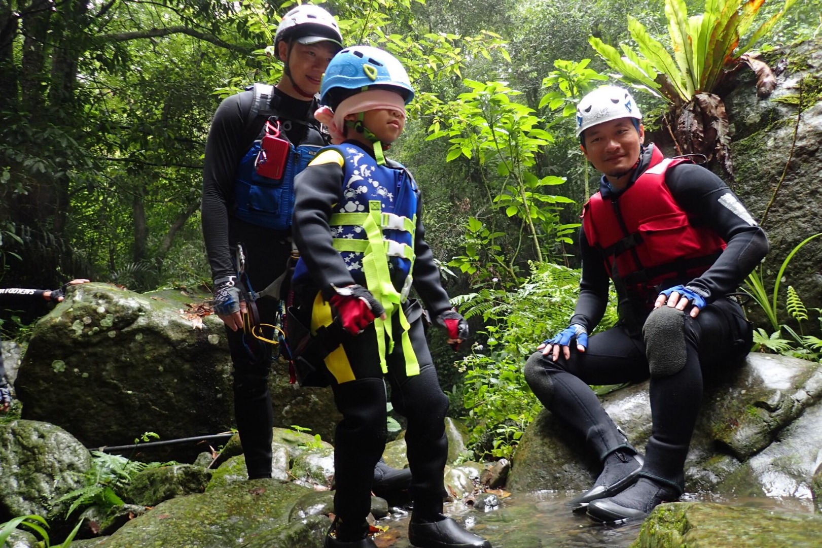 新竹尖石梅花溪親子溯溪體驗(含盥洗)-【山神的邀請】