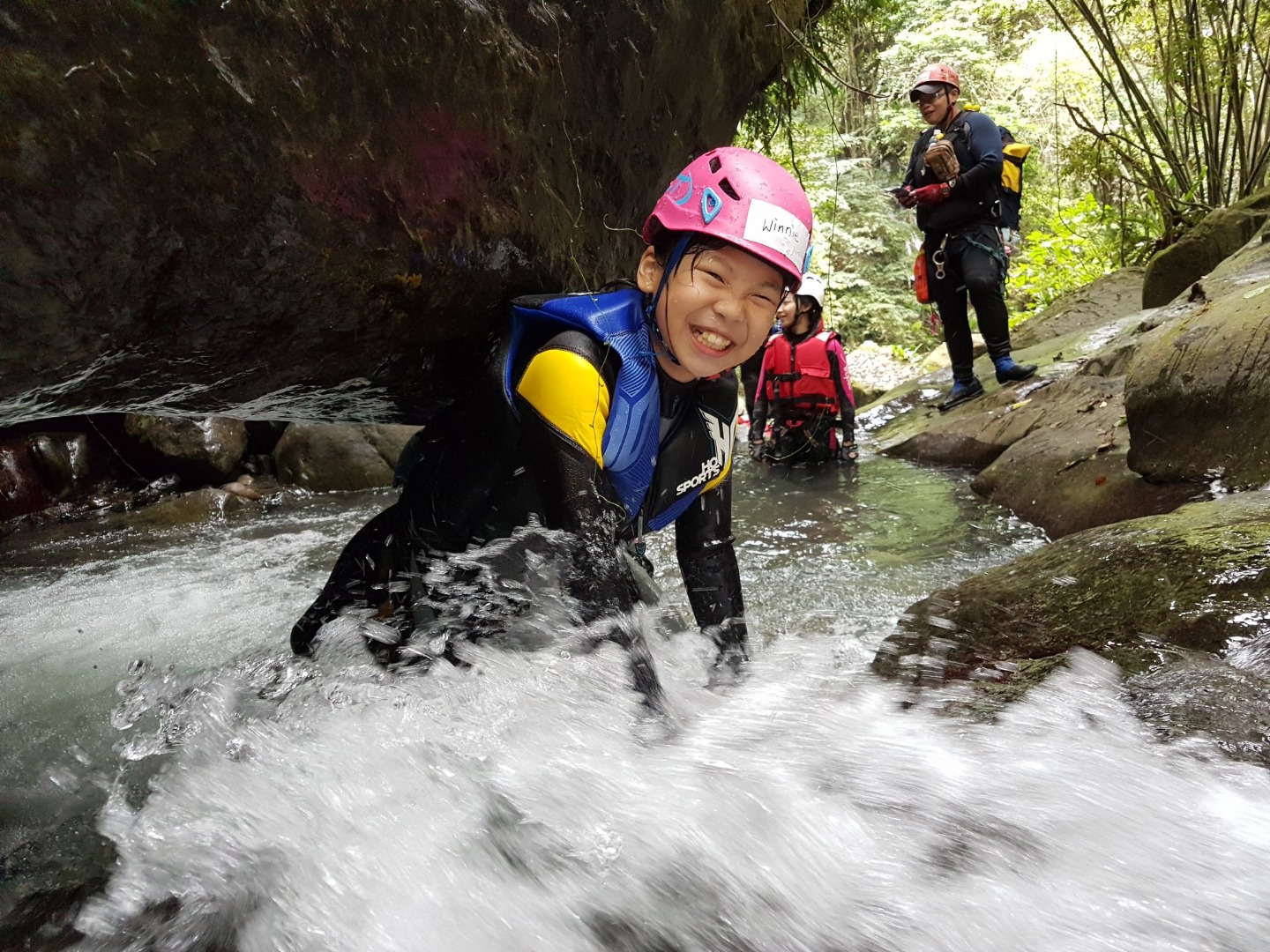 新竹尖石梅花溪親子溯溪體驗(含盥洗)-【山神的邀請】