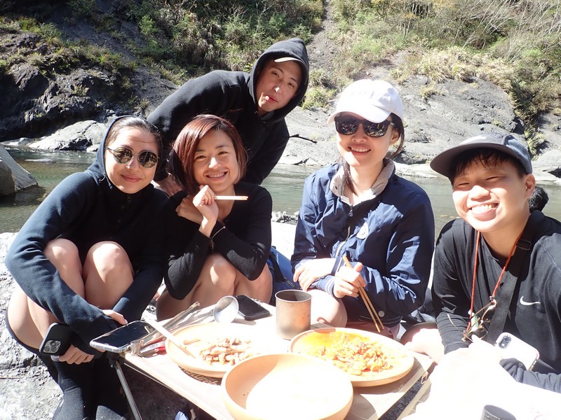 新竹秀巒泰崗溪野溪溫泉-【探訪野溪溫泉賞楓】