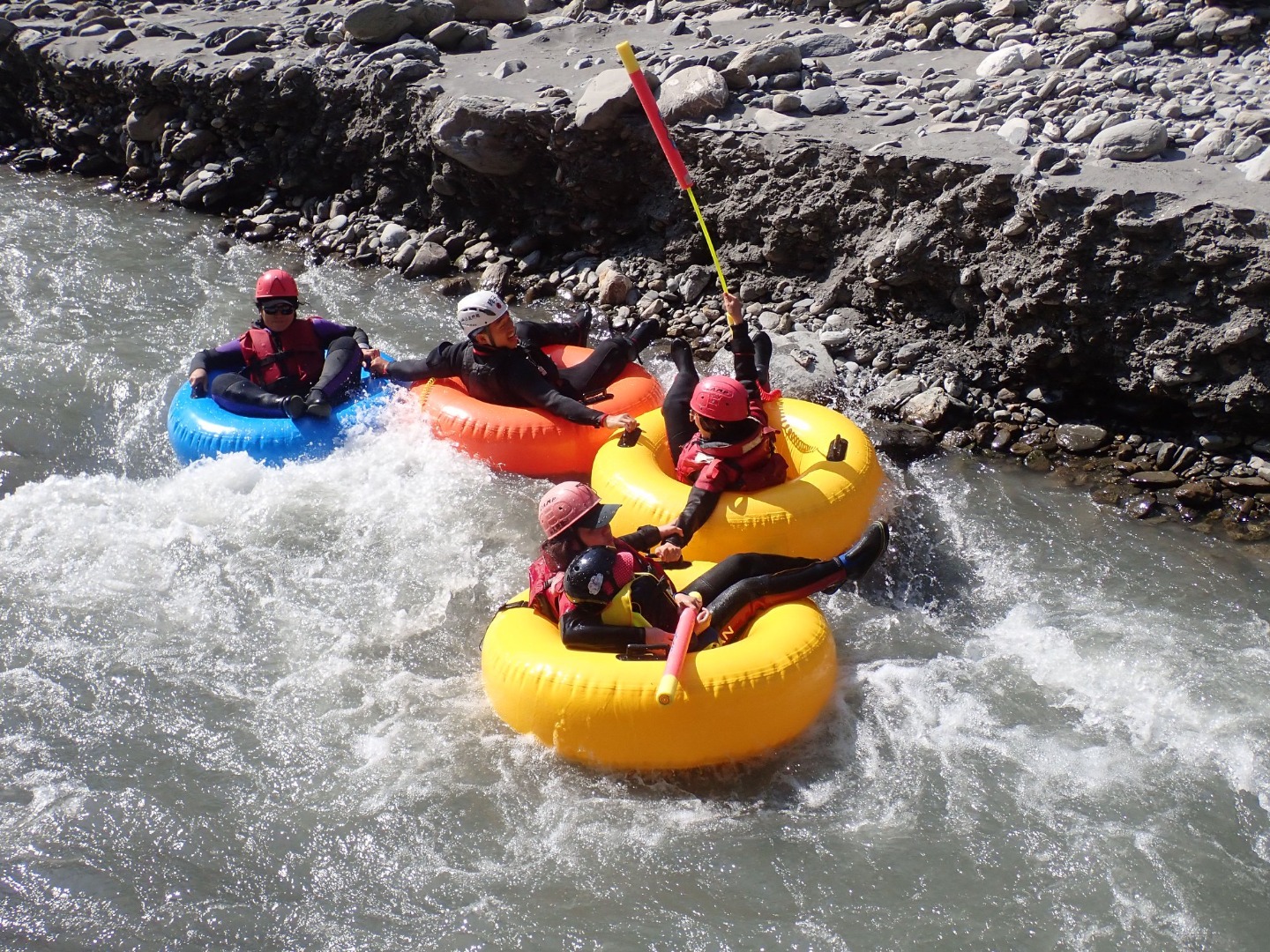 屏東、霧台│獨家漂流體驗-【隘寮北溪秘境探索】