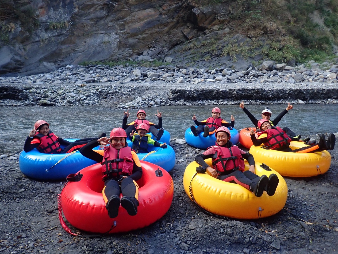 屏東、霧台│獨家漂流體驗-【隘寮北溪秘境探索】