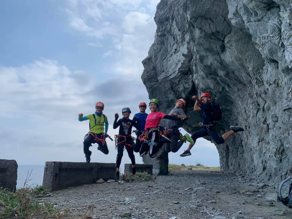 花蓮清水斷崖象鼻隧道攀岩-尋找壹元紙鈔上的祕境