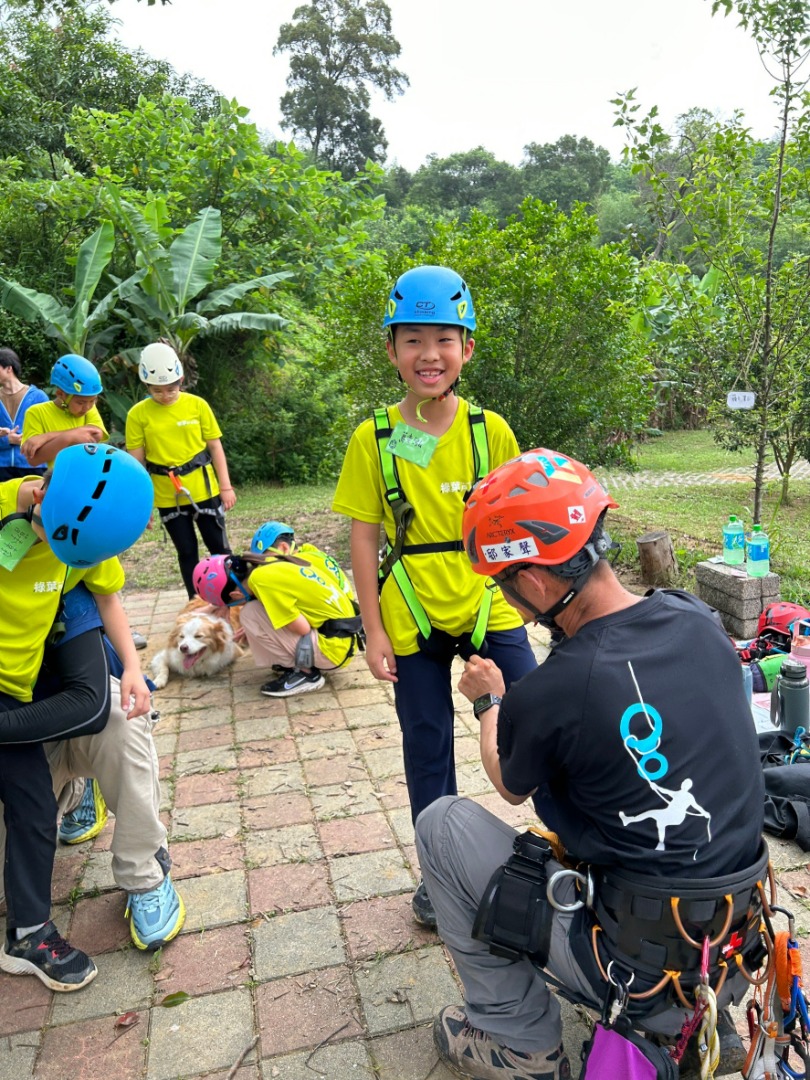 森林遊戲-攀樹活動