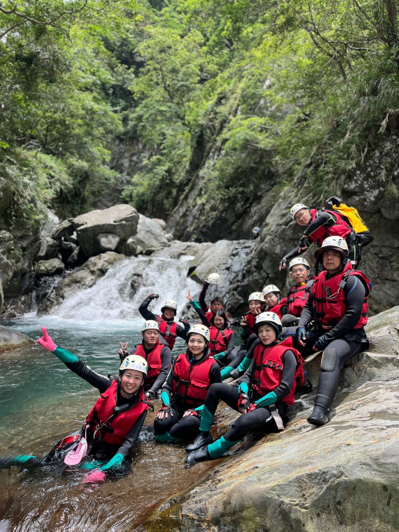 宜蘭南澳扇子瀑布溯溪